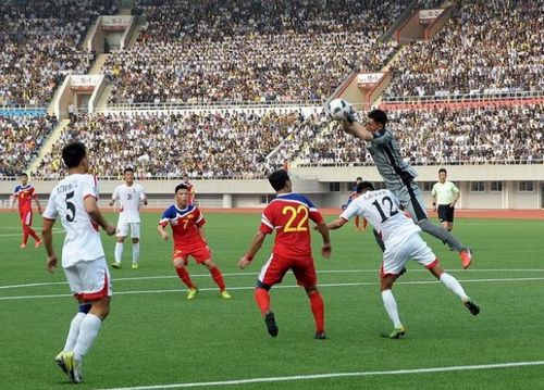 曝上港绯闻外援同意今夏来华 他是埃尔克森替代品？